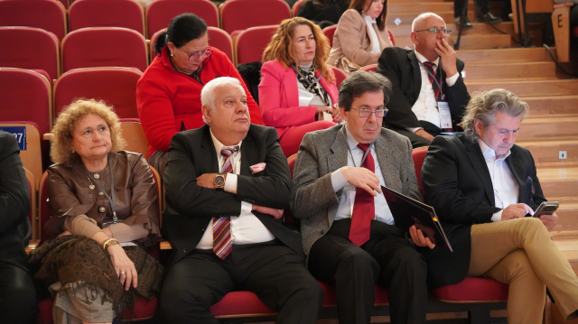 Doğu Akdeniz’in Stratejik Önemi Forumu'nda jeopolitik ve uluslararası ilişkiler ele alındı 38 dogu akdenizin stratejik onemi 19694045 9188 3 m