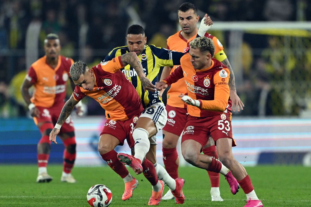 Galatasaray-Fenerbahçe derbisinin tarihi belli oldu