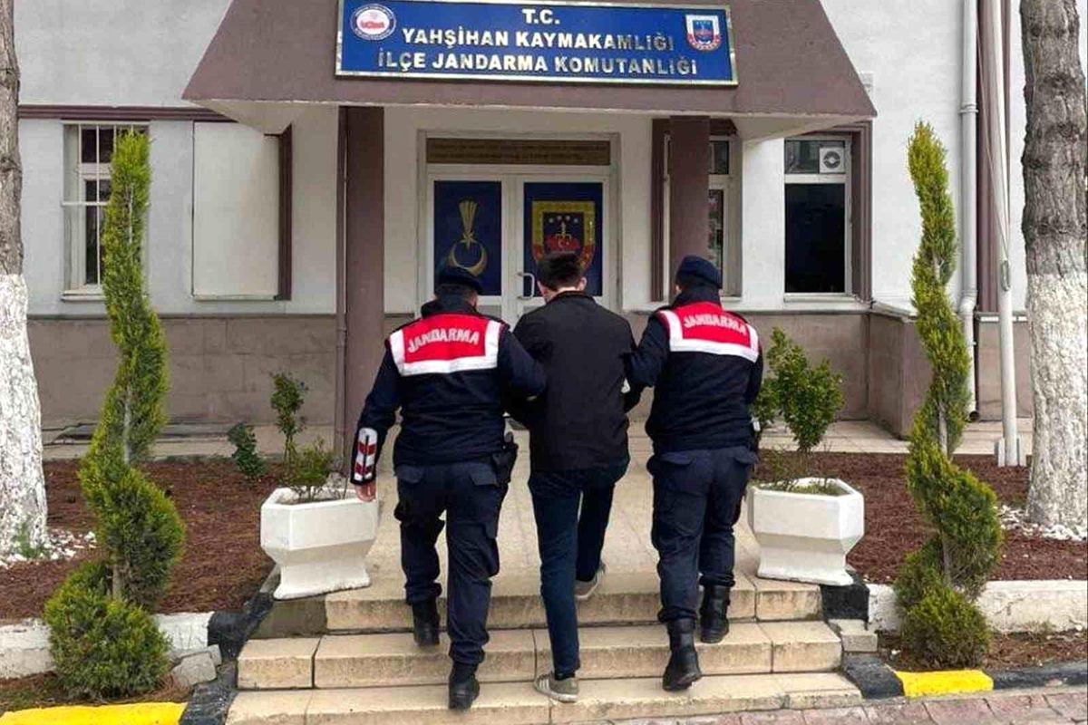 Kırıkkale'de iki hükümlü jandarma ekiplerince yakalandı