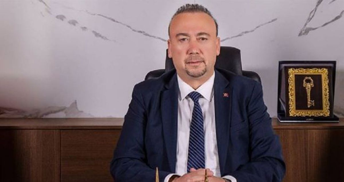 Özkan Yalım'ın sevgilisi kim? Uşak Belediye Başkanı Özkan Yalım'ın eşi kim?