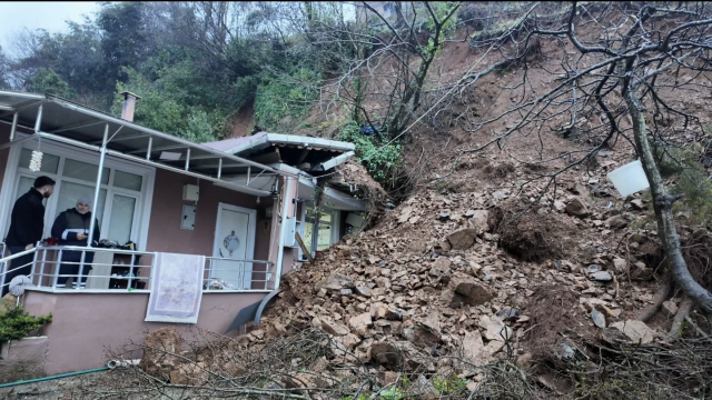 beykozda toprak kaymasi tek ka 19700521 6274 1 m