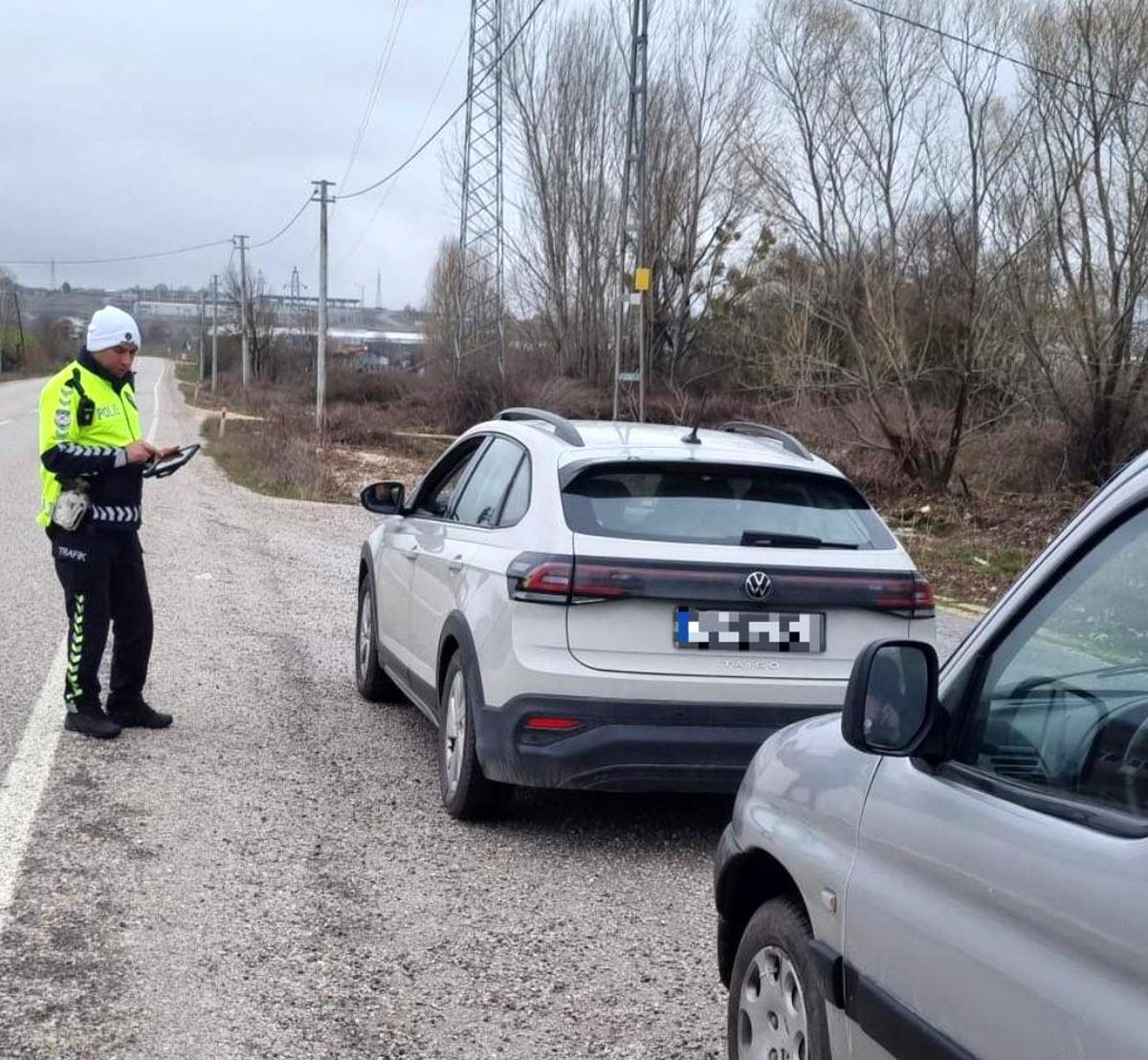 Bilecik'te trafik denetimleri aralıksız sürüyor