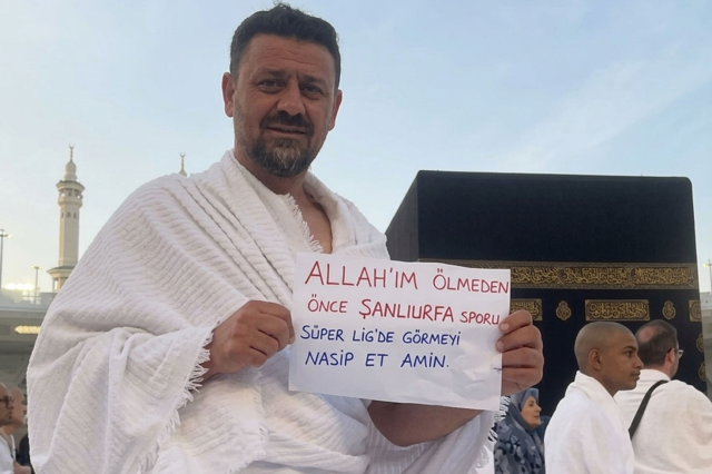 kabe yi ziyaret eden bir adam dilek hakkini 19700666 1511 m