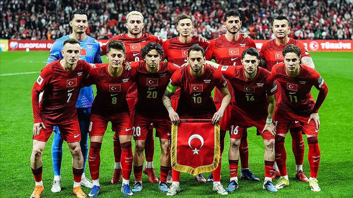 Kosova Türkiye muhtemel 11! Maç kadrosu belli oldu