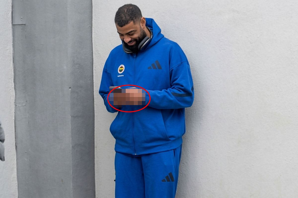 Maç öncesi sigara içmesinin bedeli ağır oldu! Fenerbahçe'den resmi açıklama