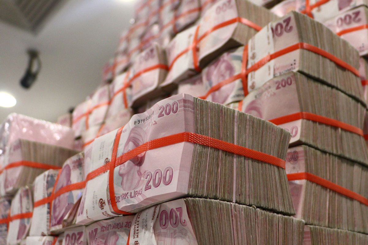 Tek bir kağıtla 60 milyon kazandılar
