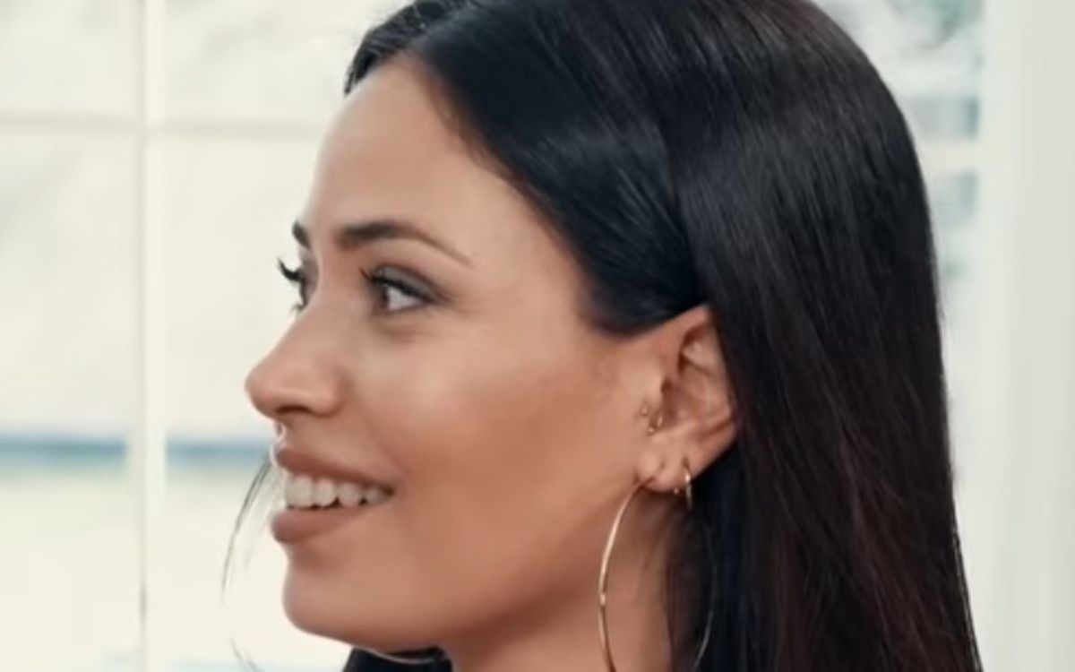 Yemekteyiz Ece kimdir? Zuhal Topal'la Yemekteyiz Ece Aydınak kaç yaşında, nereli?