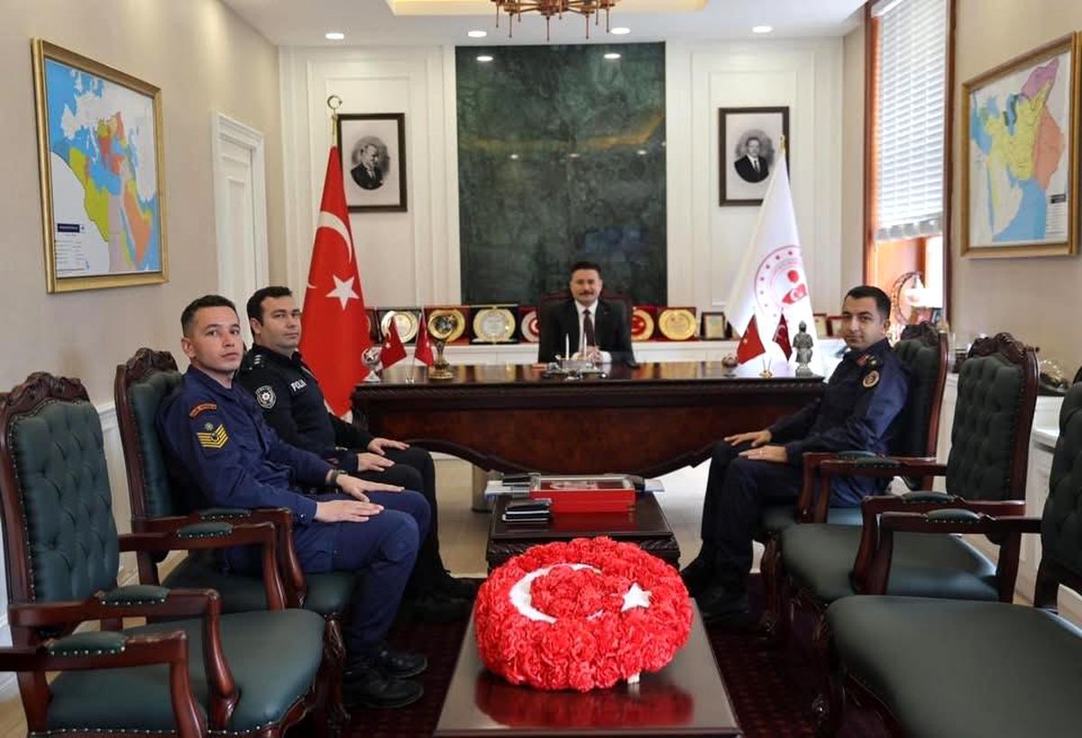 Gökçeada'da ilçe güvenlik ve asayiş toplantısı gerçekleştirildi