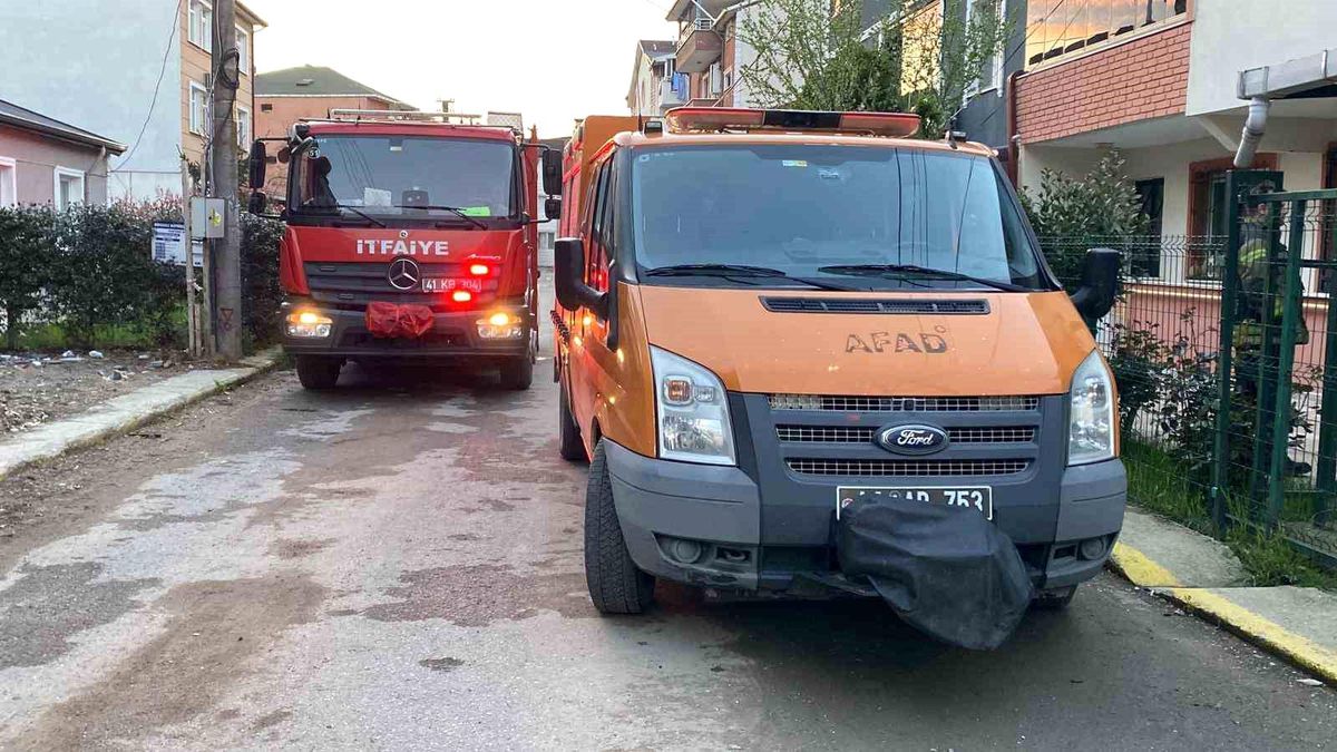 "Kötü koku" ihbarı ekipleri alarma geçirdi