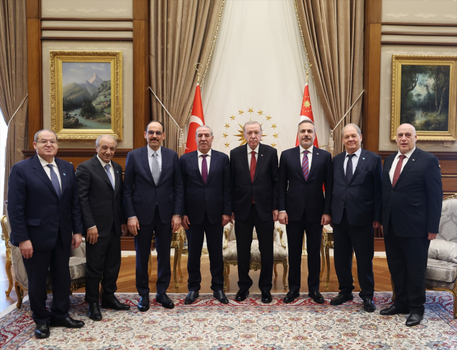 mit baskani kalin hamas heyeti 19704400 2406 2 m