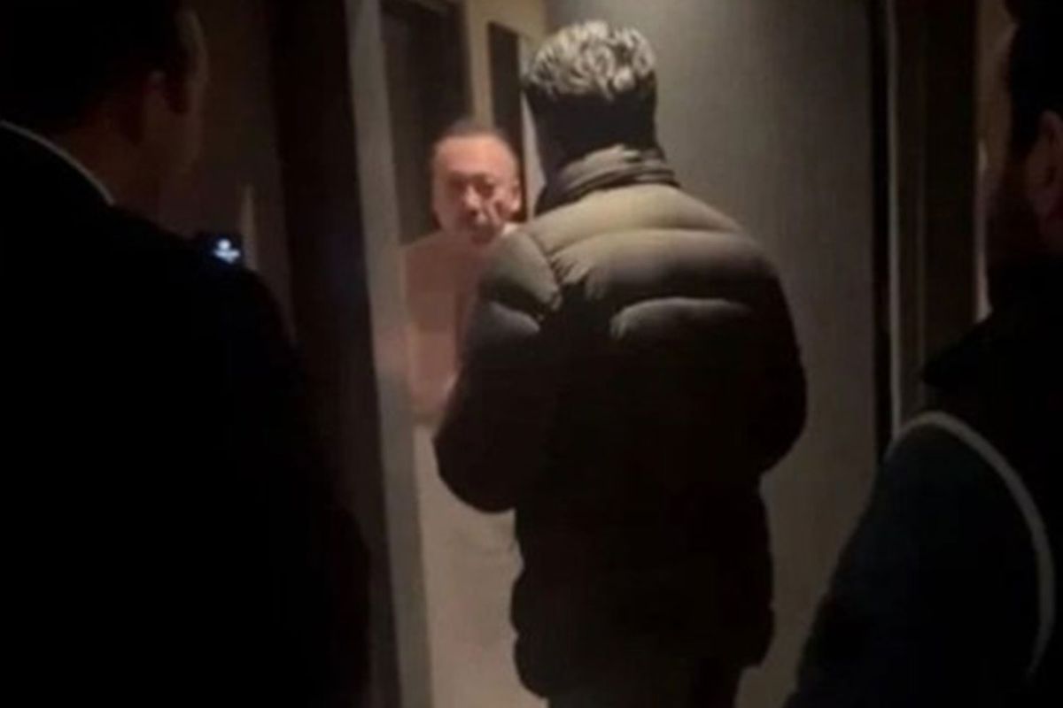 Rüşvet soruşturmasında tutuklanan Uşak Belediye Başkanı Özkan Yalım, görevden uzaklaştırıldı