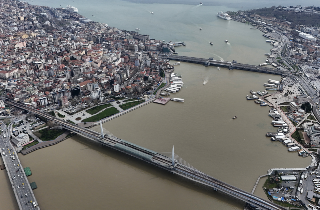 saganak sonrasi istanbul bogaz 19703428 4219 2 m