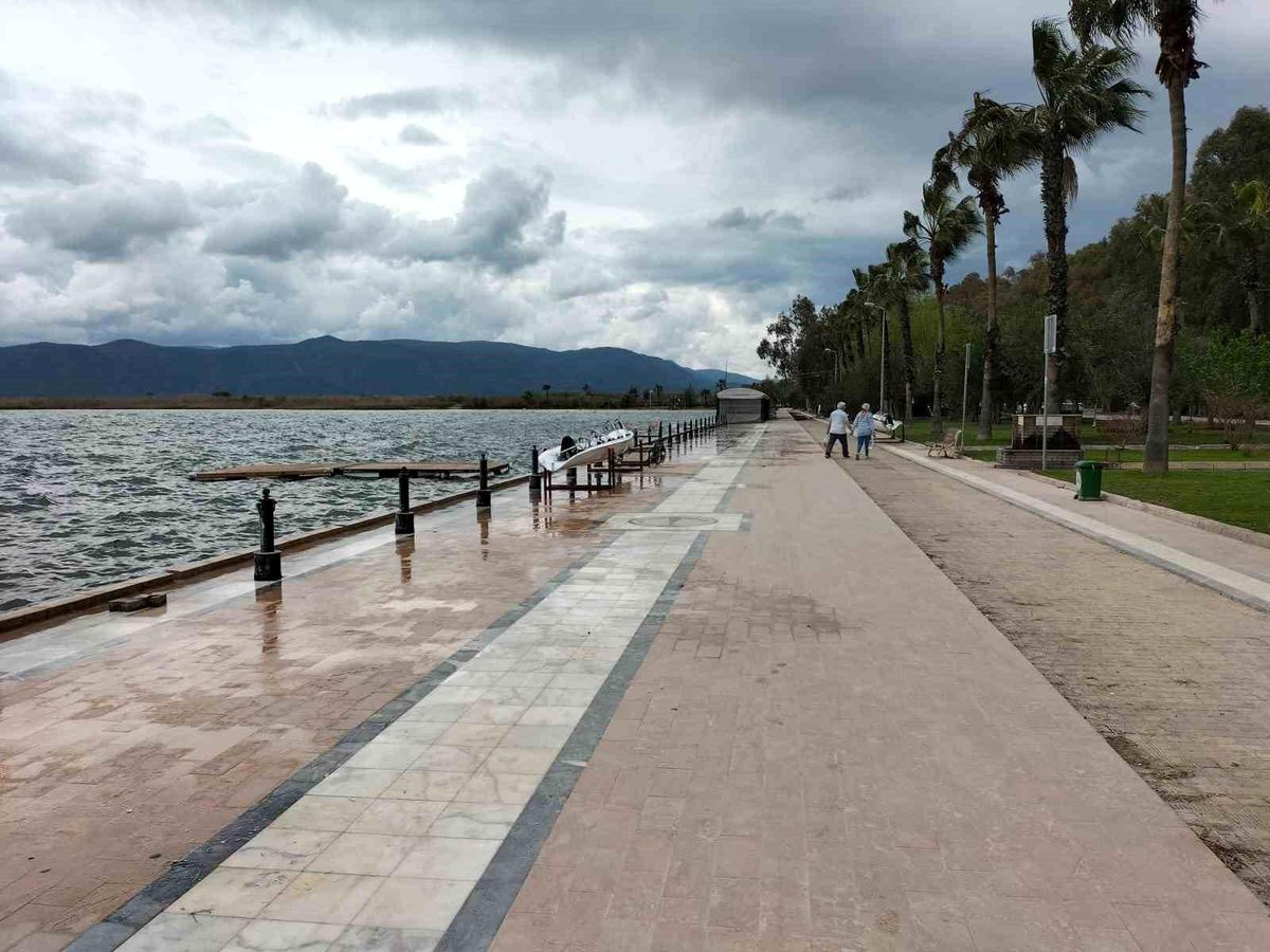 Sakin Şehir Köyceğiz, eski günlerini arattı
