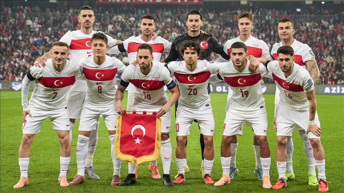 Türkiye 11'i! Kosova Türkiye maç kadrosu ilk 11'ler belli oldu mu? Kosova Türkiye 11'ler!