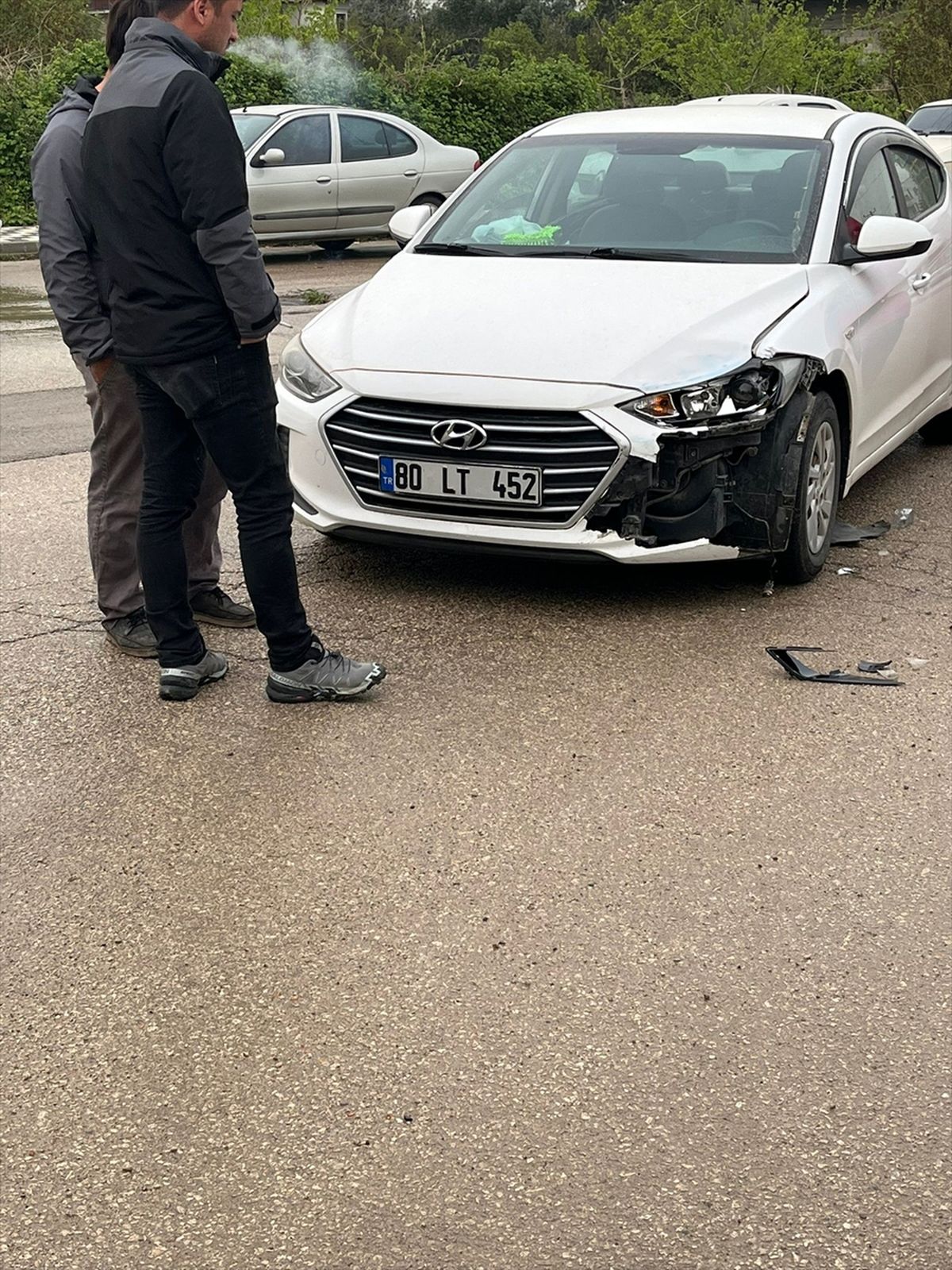 Adana'da otomobille çarpışan motosikletin sürücüsü yaralandı