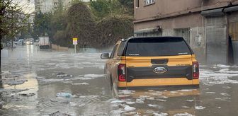 Adana'da sağanak ve dolu hayatı olumsuz etkiledi