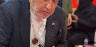 Ahmet Özhan okurlarıyla bir araya geldi Açıklaması