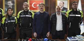 Bahçelievler'de 3 aylık bebeği hastaneye yetiştiren motosikletli zabıta ekibi ödüllendirildi
