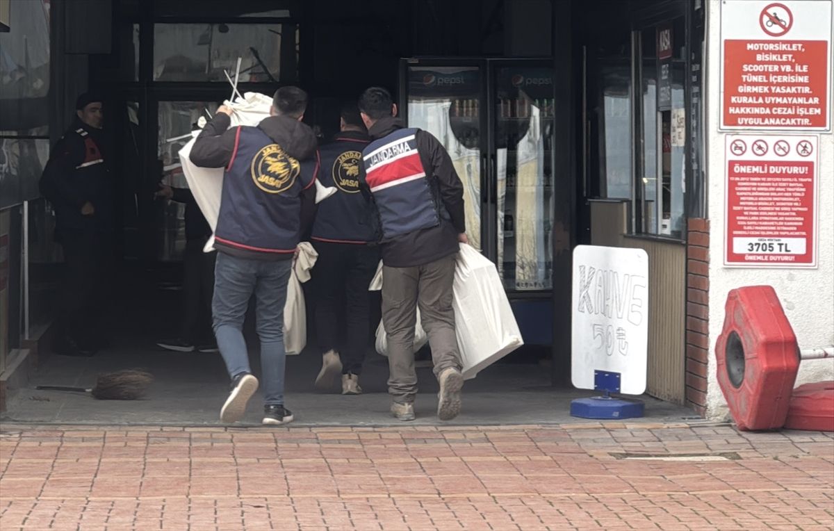 Bolu Belediyesine yönelik "irtikap" soruşturmasında 3 kişi gözaltına alındı