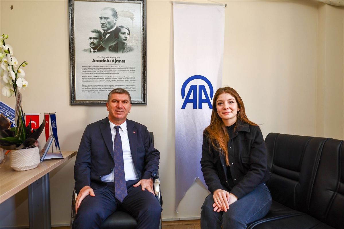 Burdur Belediye Başkanı Ercengiz'den Anadolu Ajansı bürosuna ziyaret