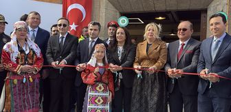Burdur'da tarihi tren garında Millet Kıraathanesi açıldı