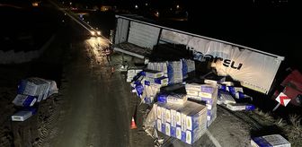 Çorum'da tırın devrilmesi sonucu kapanan Kırıkkale-Tokat kara yolu ulaşıma açıldı