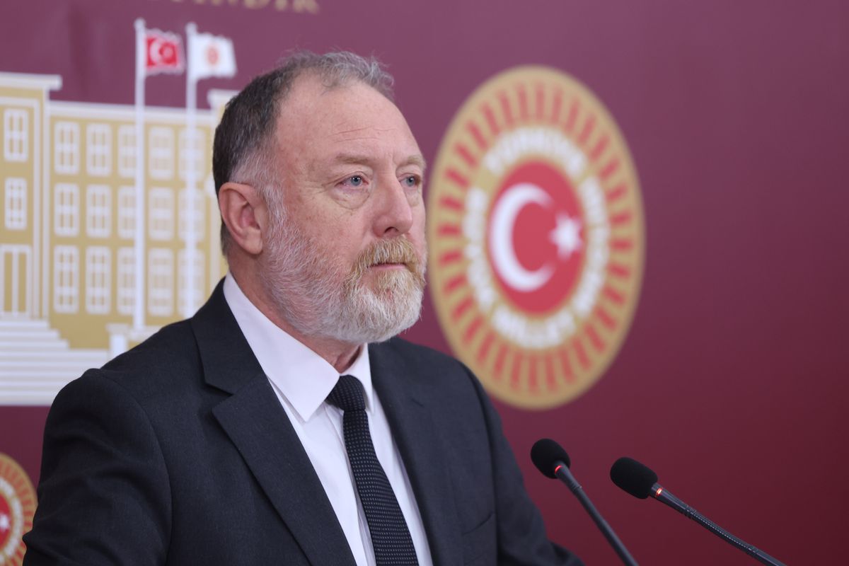 DEM Parti'li Temelli: Krizler, Kürt meselesinin demokratik çözümü konusunda atılacak adımların zaruretini ...