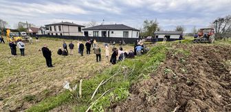 Düzce'de devrilen traktörün sürücüsü hayatını kaybetti