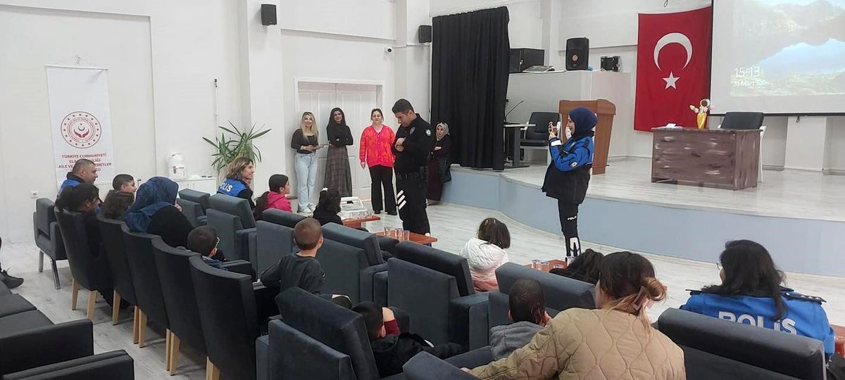 Elazığ'da çocuklara yönelik bilinçlendirme faaliyeti