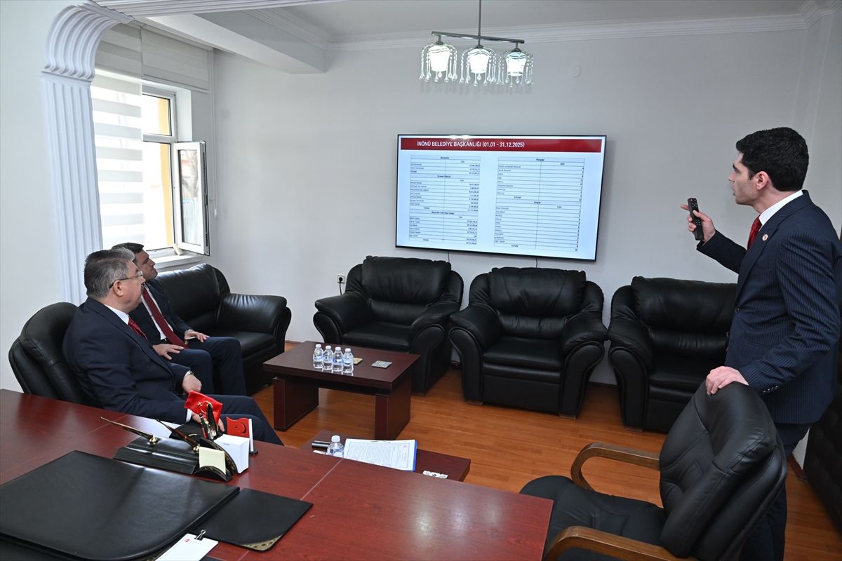 Eskişehir Valisi Erdinç Yılmaz, İnönü'de çeşitli ziyaretlerde bulundu