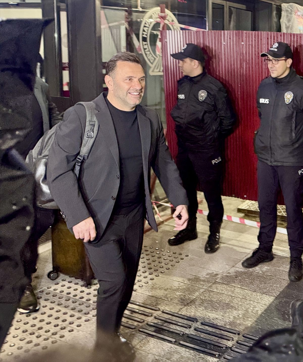 Galatasaray kafilesi Trabzon'a geldi