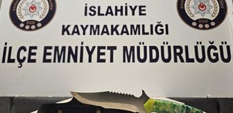 Gaziantep'te bıçak taşıyan şüpheliye işlem yapıldı
