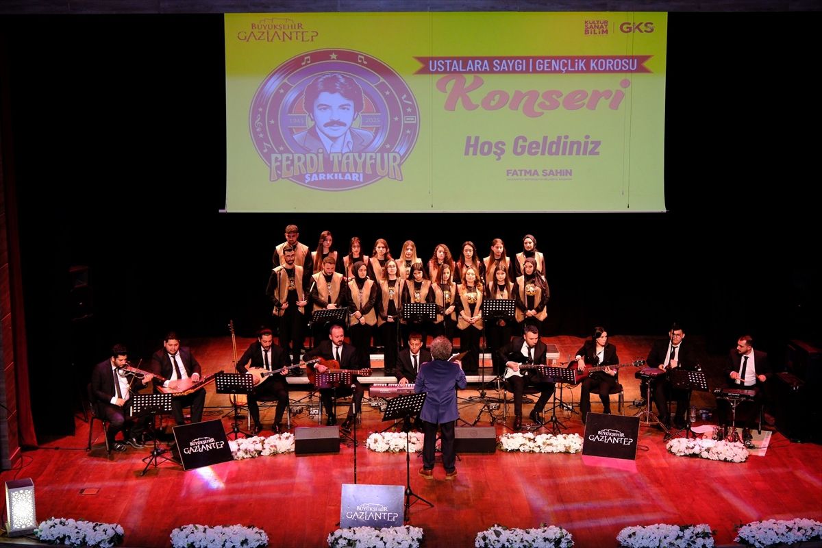 Gaziantep'te Ferdi Tayfur anısına konser düzenlendi