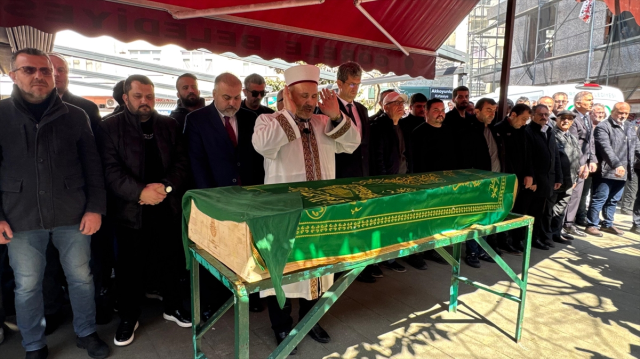 giresunda aci veda tuana torun 19706398 8038 1 m