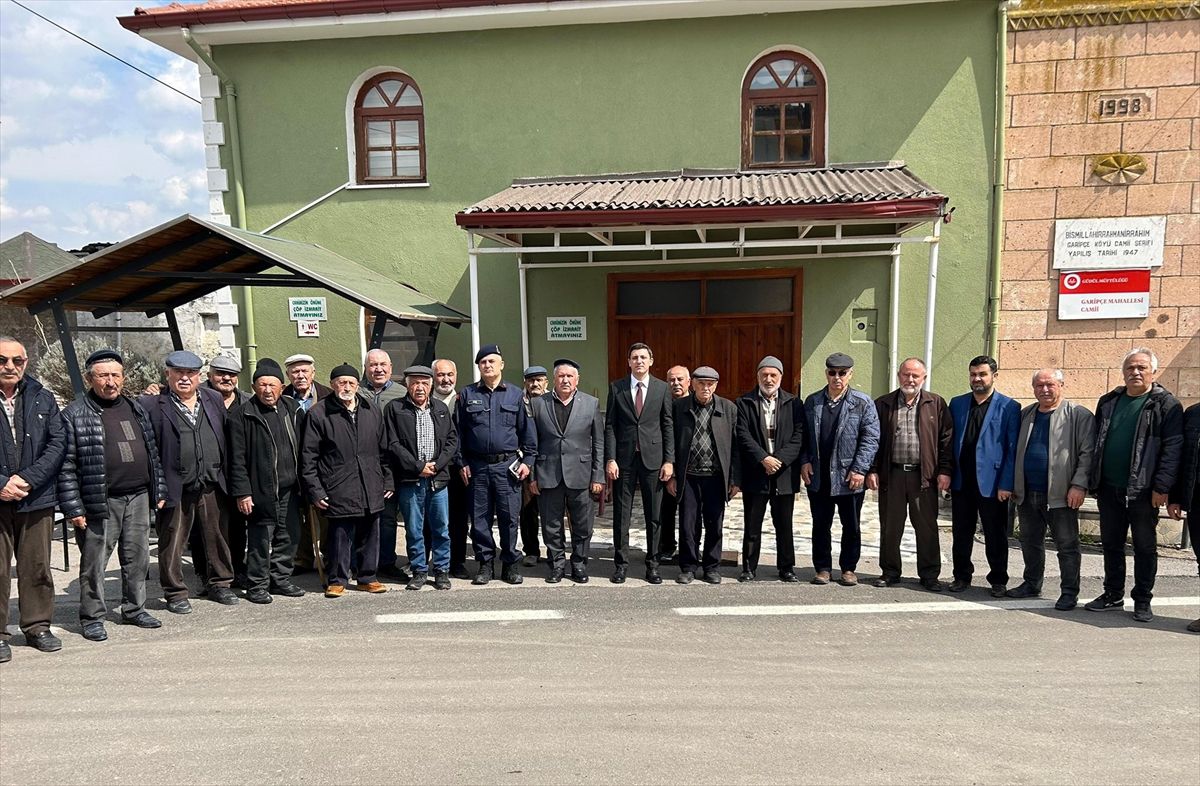 Güdül Kaymakamı Akar'dan kırsal mahalleye ziyaret