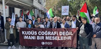 İsrail'in saldırıları ve Mescid-i Aksa'nın ibadete kapatılması İzmir'de protesto edildi