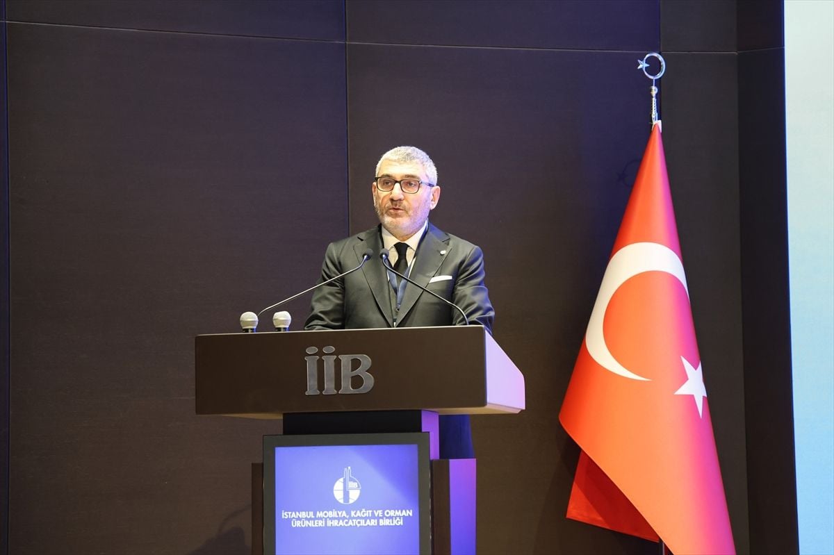 İstanbul Mobilya, Kağıt ve Orman Ürünleri İhracatçıları Birliği başkanlığına Erkan Özkan yeniden seçildi A...