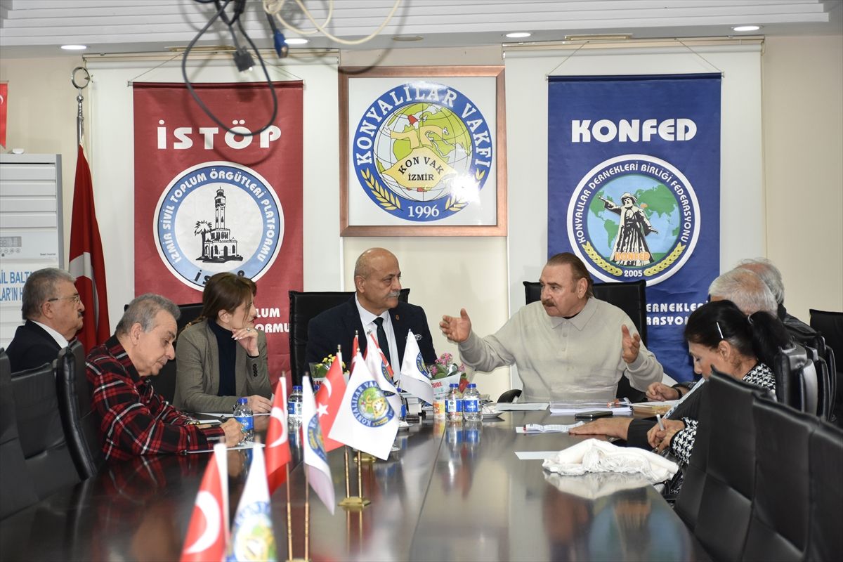 İzmir Sivil Toplum Örgütleri Platformu'ndan körfezin temizliği için rapor