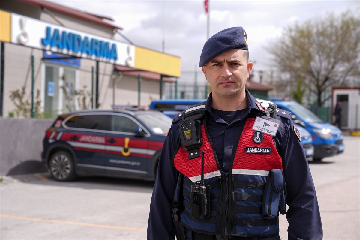 Jandarma telefon dolandırıcılığına karşı vatandaşları uyardı