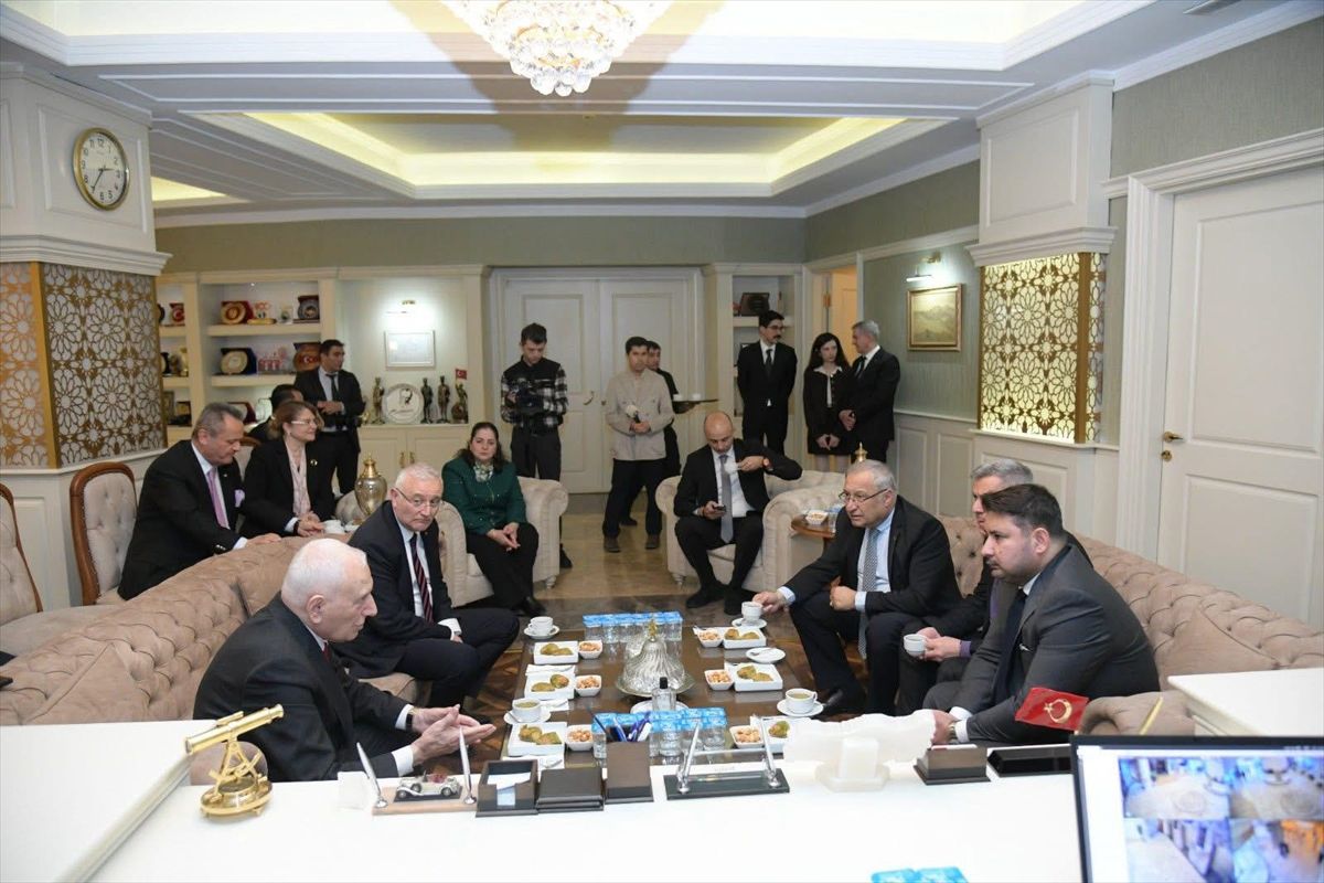 Kahramankazan'da pestisit ve yapay zeka paneli düzenlendi