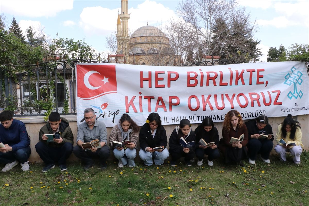 Kilis'te sessiz okuma etkinliği yapıldı