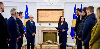 Kosova Milli Futbol Takımı'na Cumhurbaşkanlığı Liyakat Madalyası verildi
