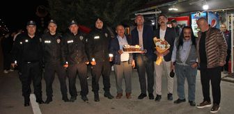 Mersin'de kavga anonsuna gelen polislere sürpriz kutlama yapıldı