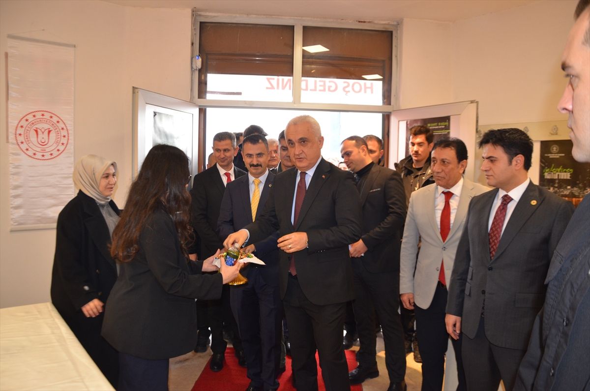 Muş'ta Kütüphane Haftası programı düzenlendi