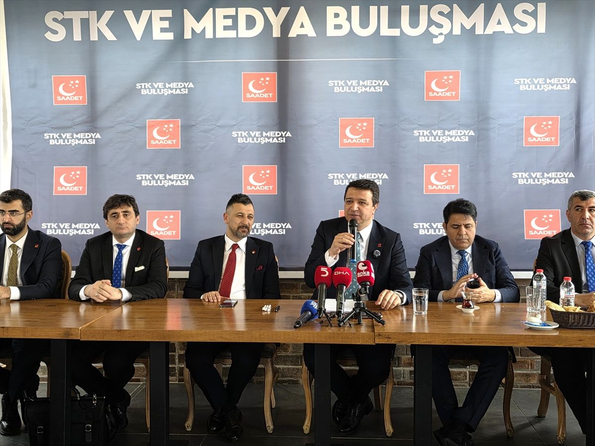Saadet Partisi Genel Başkanı Arıkan, Bingöl'de STK temsilcileri ve gazetecilerle buluştu