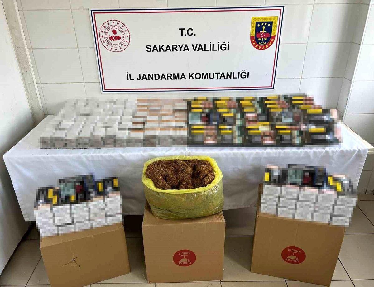 Sakarya'da jandarma kaçakçılığa geçit vermiyor: 3 ilçede 4 gözaltı
