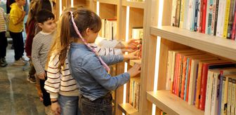Sakarya'da minik öğrenciler kitap dünyasını yerinde keşfetti