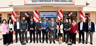 Silifke'de TÜBİTAK 4006 Bilim Fuarı açıldı