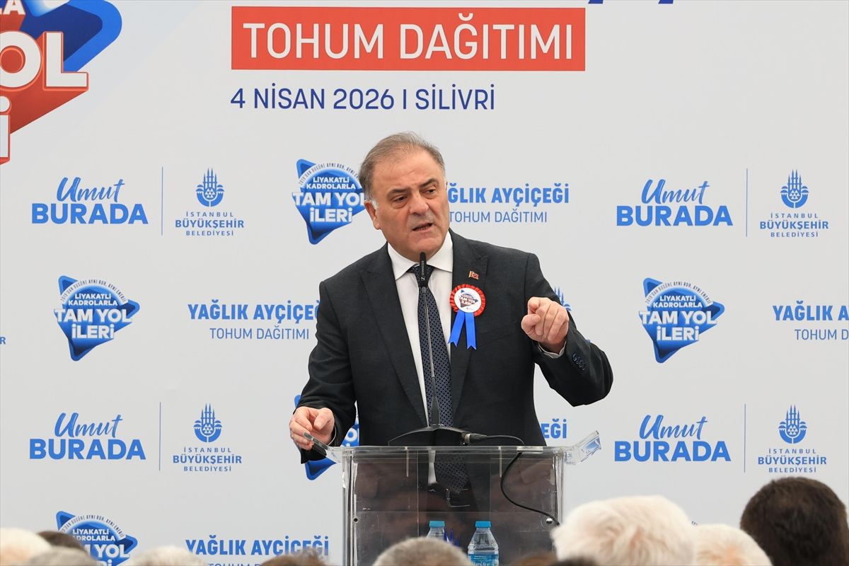 Silivri'de 'Yağlık Ayçiçeği Tohumu Dağıtım Töreni' düzenlendi
