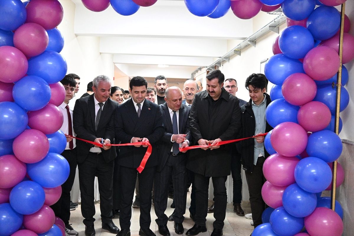 Suşehri'nde zeka sınıfı açıldı